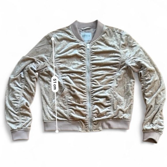BNWOT Guess Velour Bomber Jacket Cream Champagne Size Small - Picture 7 of 8